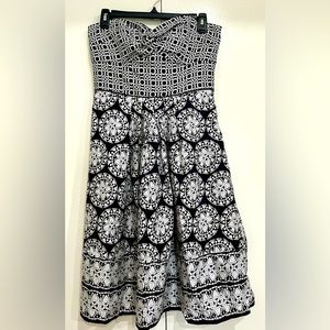 WHBM Black & White Silk Dress size 6